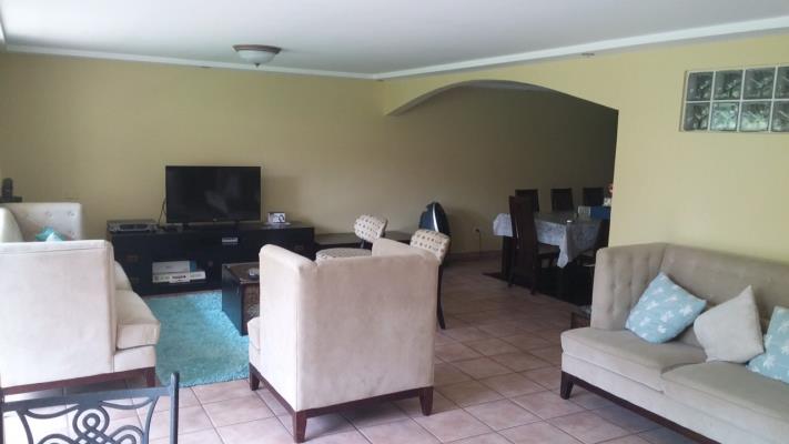 Clayton Park, Panamá