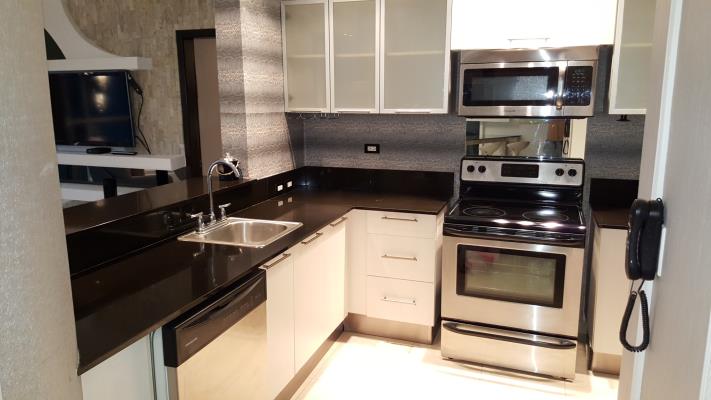 Riverside, Costa del Este