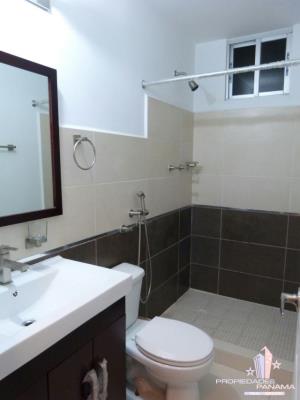 Torres de Toscana, Metropolitan Area