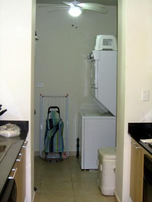 Rodman, Bijao, Antón