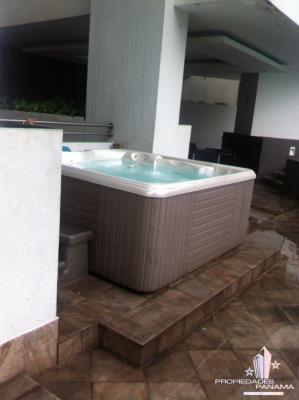 Luxor Tower, apartment