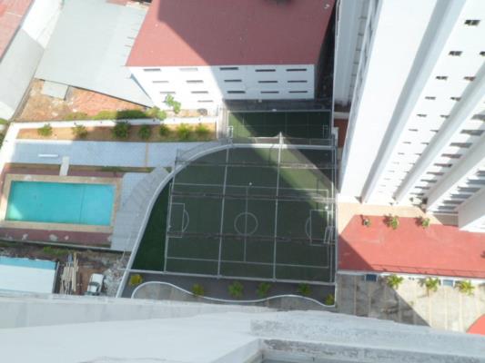 Splendor by the Park, Metropolitan Area