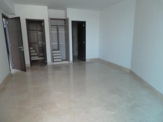 Grand Tower, apartamento
