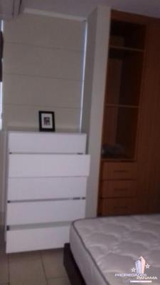 Met View Tower, apartment