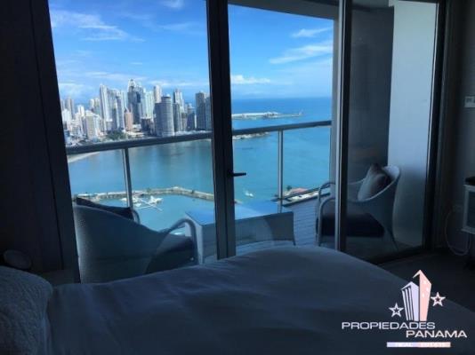 Yacht Club, apartment