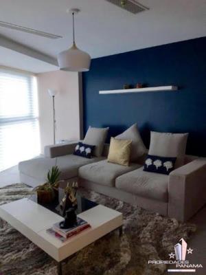 Yacht Club, Metropolitan Area