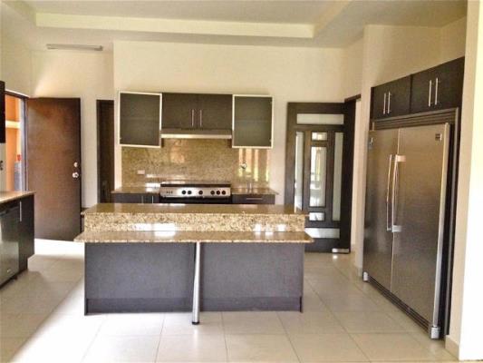 Sunset coast, House for sell in Juan Diaz | Sunset coast -  P178647