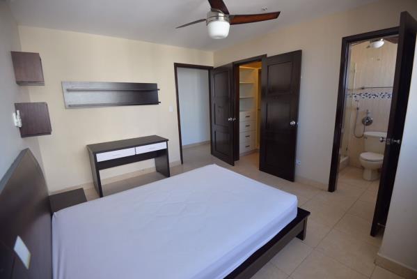 Parque del mar , Metropolitan Area