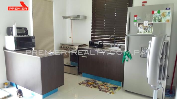 THE VILLAGE RESIDENCES, casa