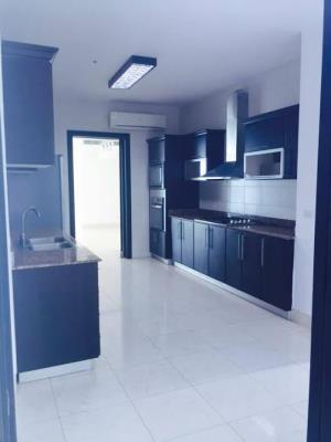 Ocean Two, Área Metropolitana