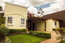 Hill TopComunidad cerrada