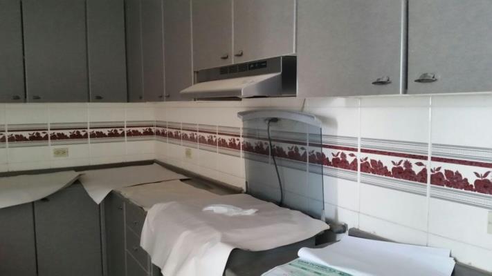 Los Delfines, Avenida Balboa