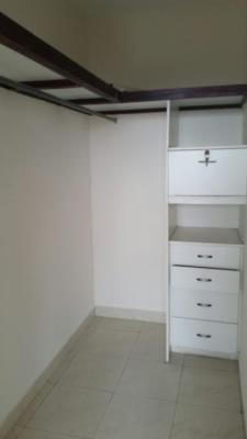 Los Delfines, Avenida Balboa