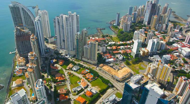 Gold point , Punta Pacifica