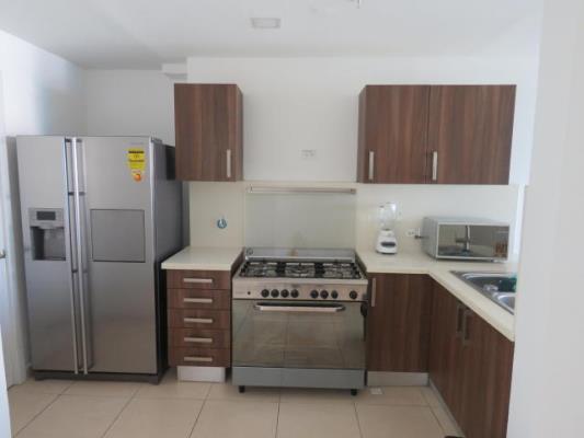 Oasis on the Bay, Área Metropolitana