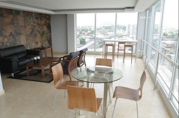 Cosmopolitan Towers, apartamento