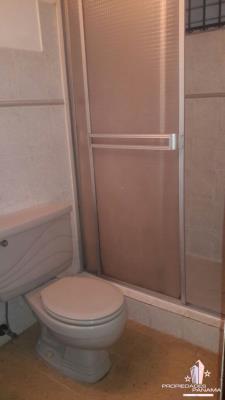 , House for rent in 24 de diciembre | P237160