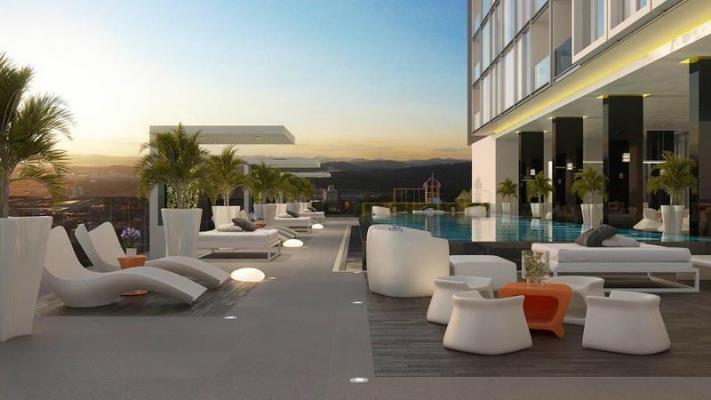 LUX Residences & Plaza, Bella Vista