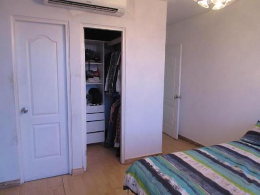 Metropolitan 1, apartment