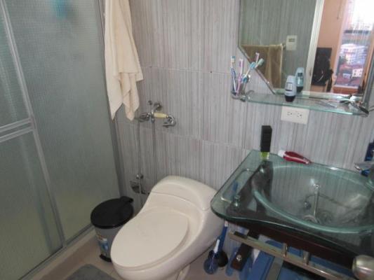 Metropolitan 1, apartment