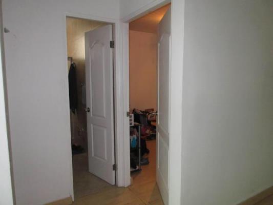 Metropolitan 1, Metropolitan Area