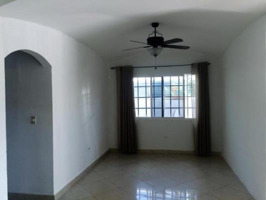 , Casa en alquiler en Betania | P248794