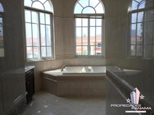 Costa de Las Perlas, House for sell in Costa del Este | Costa de Las Perlas -  P250551