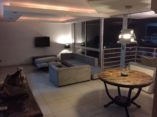 Sky Level, apartment