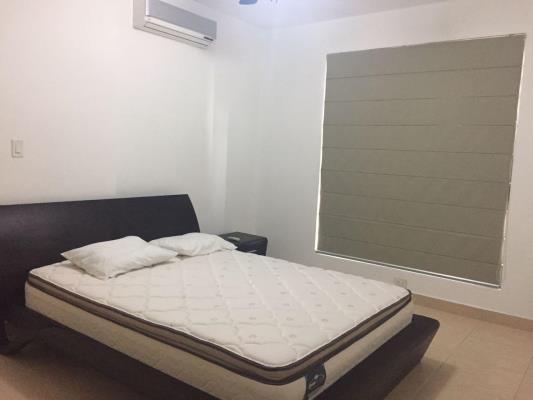 Parque del mar , Área Metropolitana