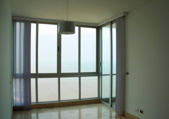 Ocean Sky, Metropolitan Area