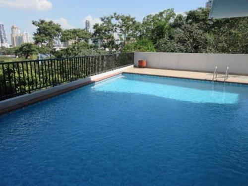 Cresta Palace, apartment