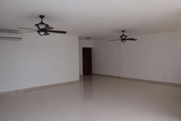 Brisa Marina Costa del Este, Costa del Este