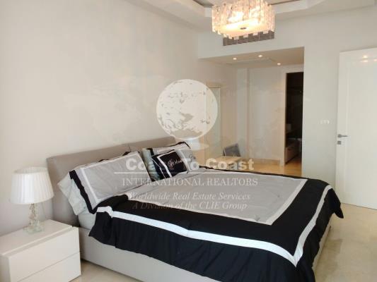 Yoo Panama, Avenida Balboa