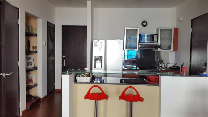 Destiny , Avenida Balboa