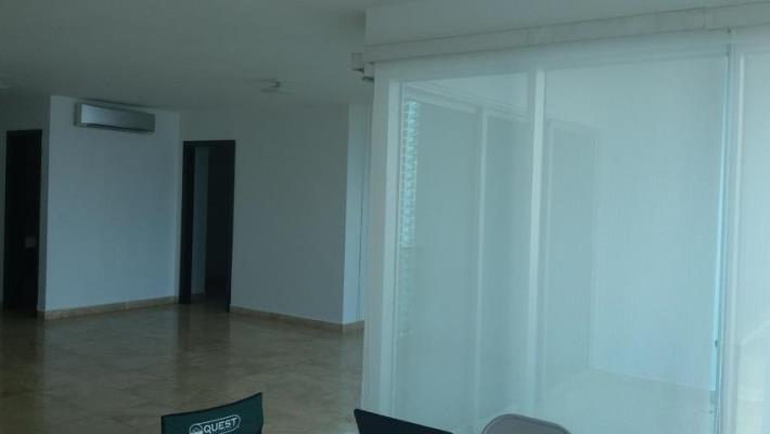 Titanium, apartamento