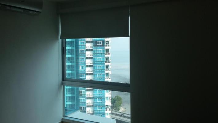 Titanium, Costa del Este