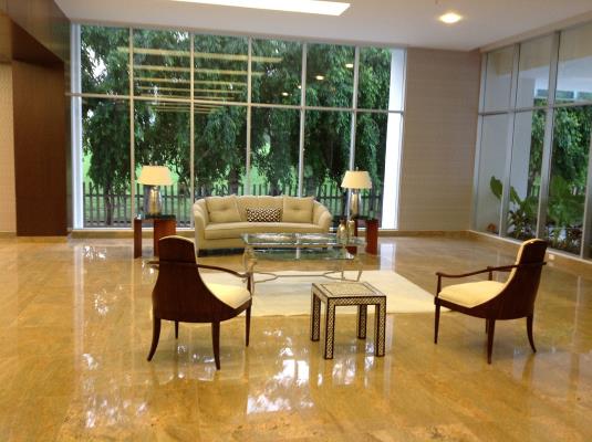 Titanium, Costa del Este