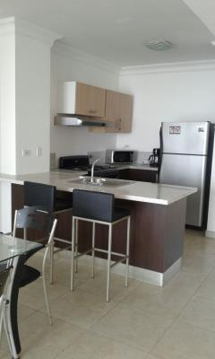 H2O on the ocean, apartamento