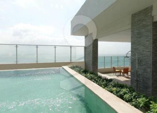 H2O on the ocean, Avenida Balboa