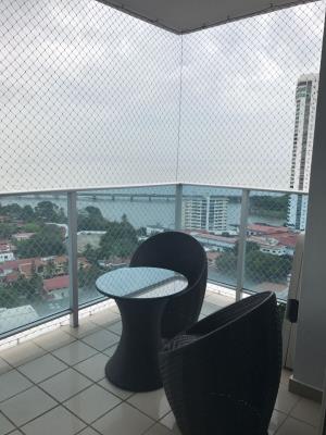 Vision Tower, apartment