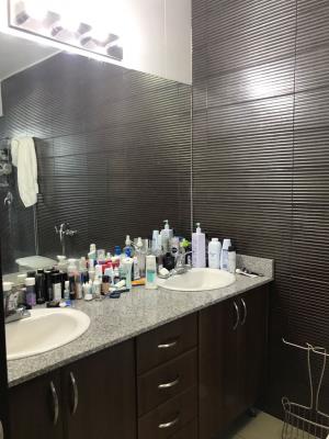 Vision Tower, Coco del Mar