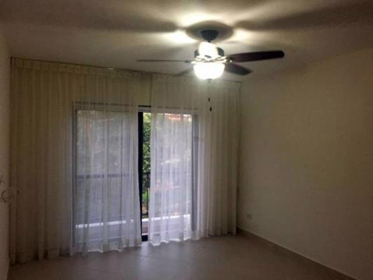 Embassy Club Courtyard, Ancon