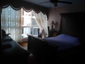 Bayfront  Tower, apartamento