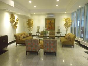 Bayfront  Tower, apartamento