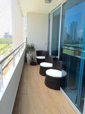 Lacosta, Costa del Este