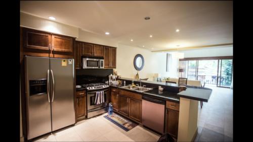 Buenaventura, Antón