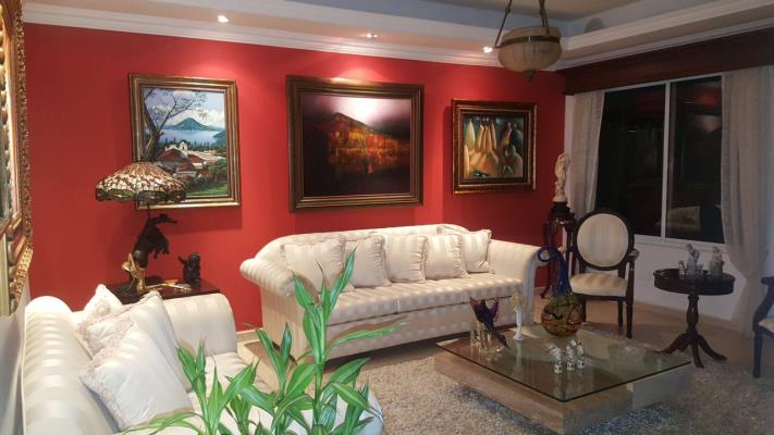 Palmeras del Este , casa