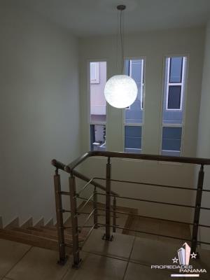 Alpes, Casa en alquiler en Rufina Alfaro | Alpes -  P324016