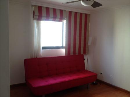 Condado Plaza, Metropolitan Area