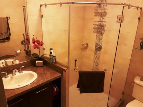 Embassy Village, Panamá